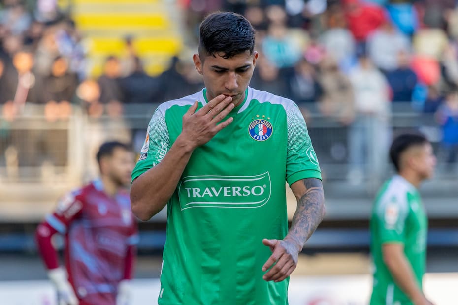 Esteban Matus en el duelo de Audax Italiano vs Colo Colo por la Liga de Primera 2025. Foto: Felipe Escobedo