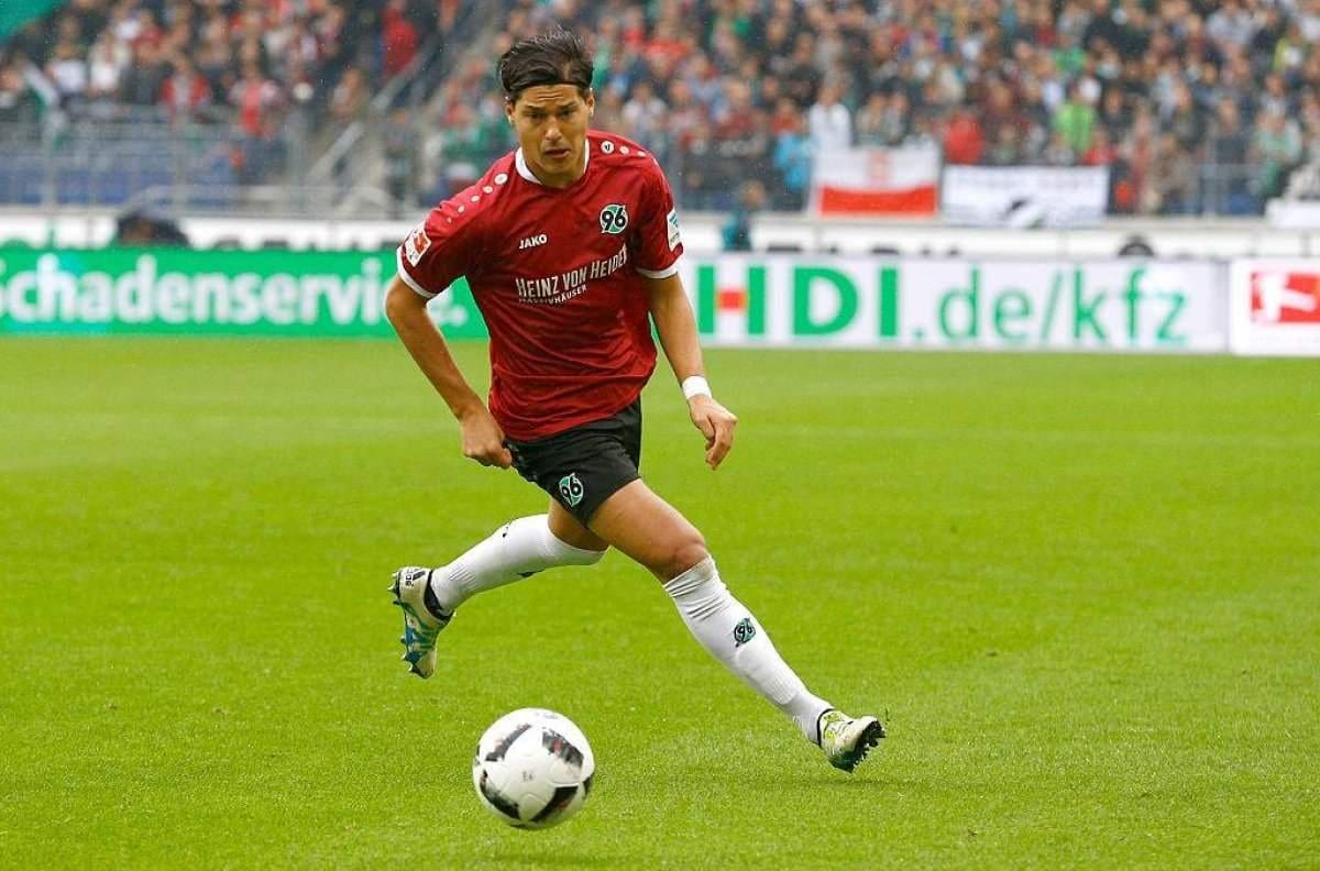¿Bundesliga en alerta? Suspenden primer duelo del Hannover de Miiko Albornoz