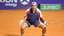 Alejandro Tabilo vs Tomás Etcheverry se miden en ambiente de Copa Davis: a qué hora y dónde ver el ATP de Buenos Aires