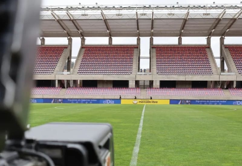 televisión. TNT Sports. Foto: @Cruzados.