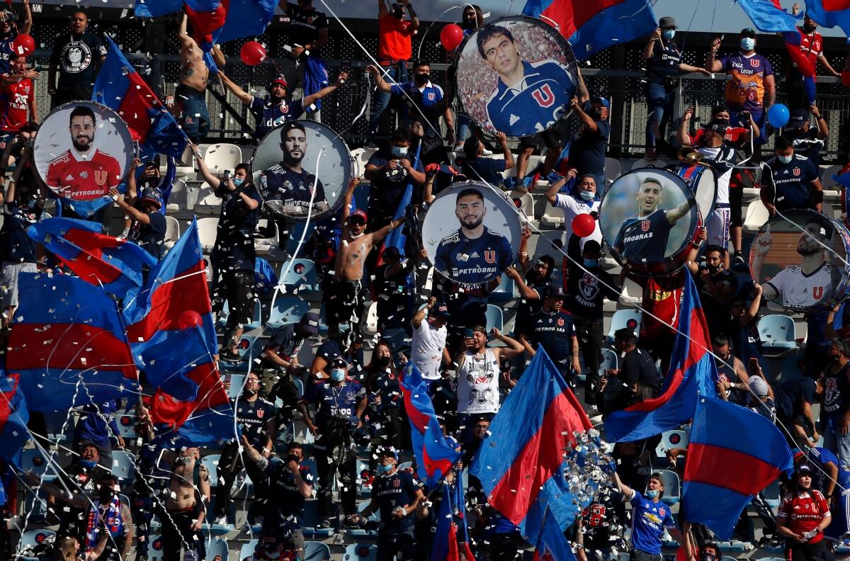 Históricos de la U cuestionan los bombos del Superclásico: "Hay jugadores que no tendrían que estar, llevan 10 partidos"