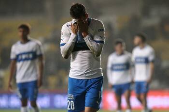 La salida de Menossi trae coletazos en la UC: otro jugador podría cambiar su destino en este mercado