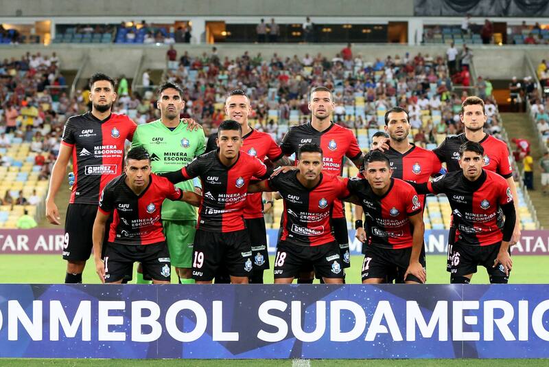 El equipo Puma en el Maracaná, en una presentación histórica por el torneo continental, versión 2019. Meritorio empate sin goles.