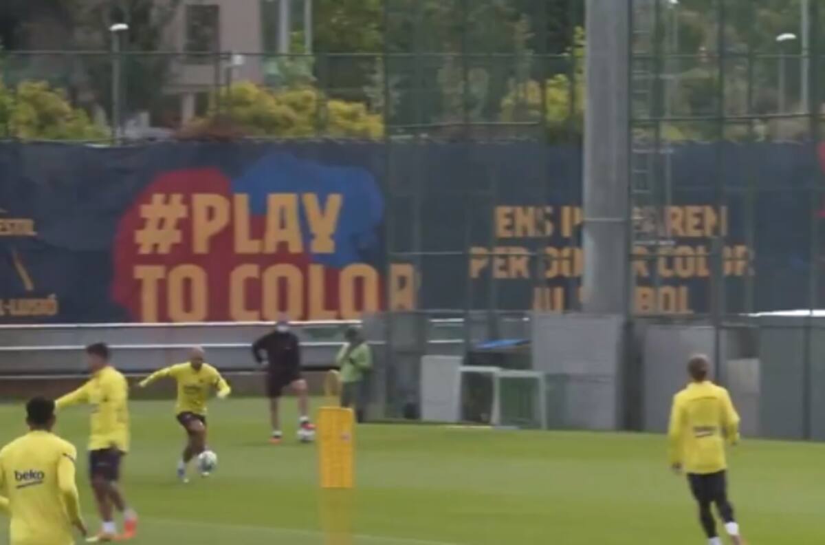 El tremendo golazo de Martin Braithwaite en el entrenamiento de Barcelona