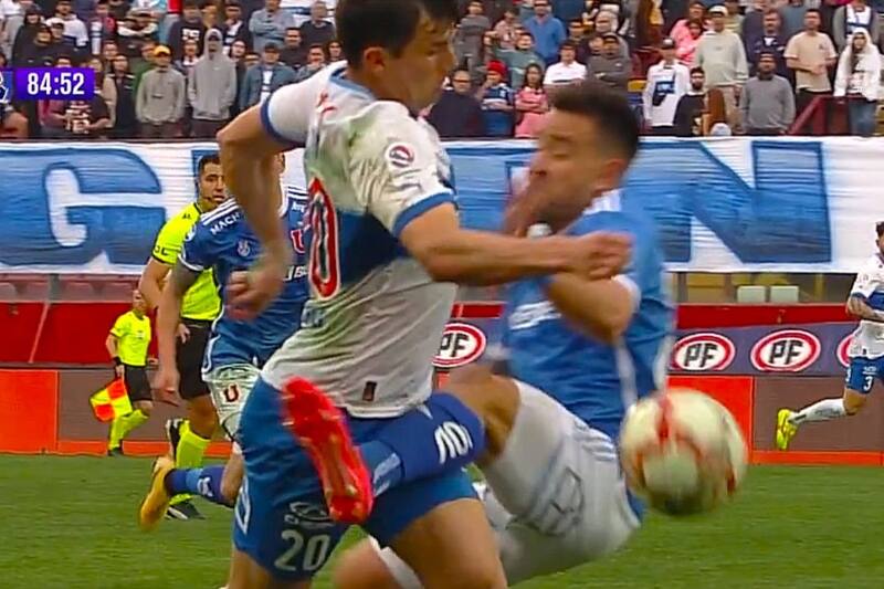 en el Clásico Universitario por el Campeonato Nacional.