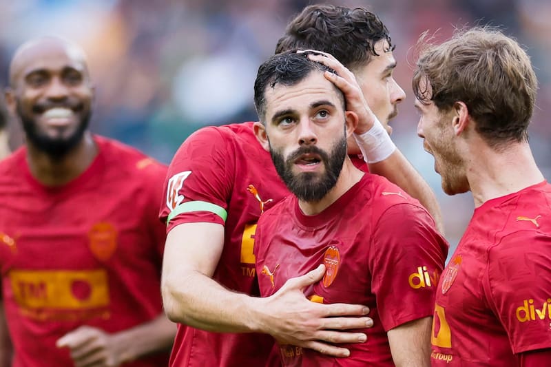 El volante le anotó al Betis. Foto: Agencia EFE.