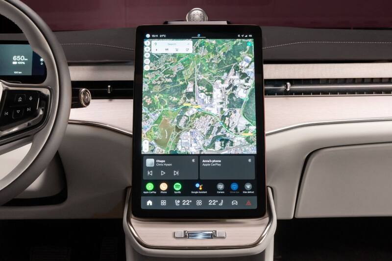 Volvo presentó el nuevo eléctrico ES90