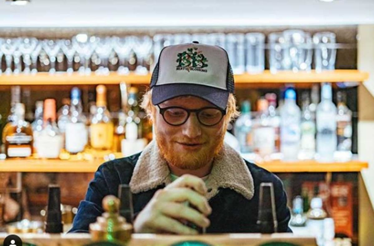 Ed Sheeran y su esposa Cherry Seaborn tendrán su primer hijo