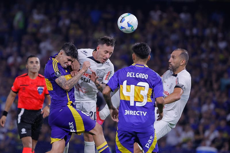 El Xeneize cayó por penales frente a Alianza Lima