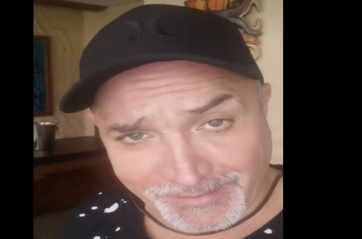 Luis Jara le cantó a Paty Maldonado al ritmo de "Pegao" de Omega