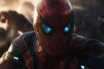 Spider-Man destruyó a los Avengers en YouTube y Twitter