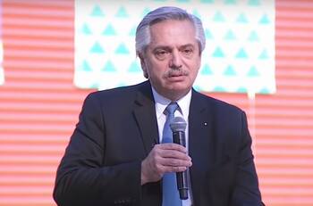 "Vayan y contagien": Alberto Fernández protagonizó insólito fail por declaración sobre vacunas COVID-19