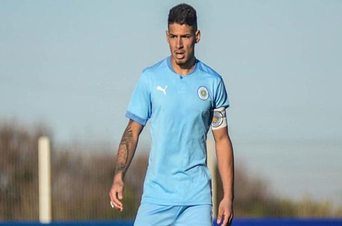 VIDEO | El liderazgo como capitán de Alan Saldivia en su club en Uruguay y que busca reflejar en Colo Colo