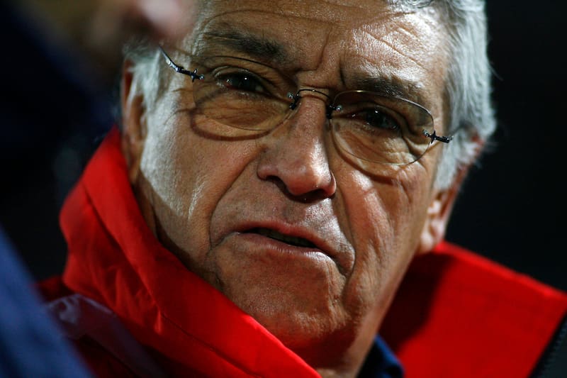 José Sulantay vive complicado momento.