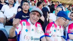 Martín Vargas apoyó a su nieto en ascenso de Deportes Linares: "Espero verlo en Primera División"