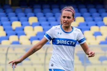 "Me entregué 100% a un club que no lo merece": El triste relato de jugadora de la UC que fue despedida tras 11 años en el club
