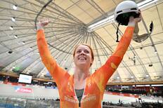 ¡Asombroso! Hetty Van de Wouw rompió dos veces su récord internacional en el Mundial de Ciclismo de Pista
