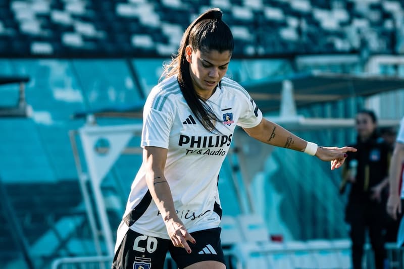 La jugadora de Colo Colo sufrió grave lesión. Foto: Instagram Dahiana Bogarín.