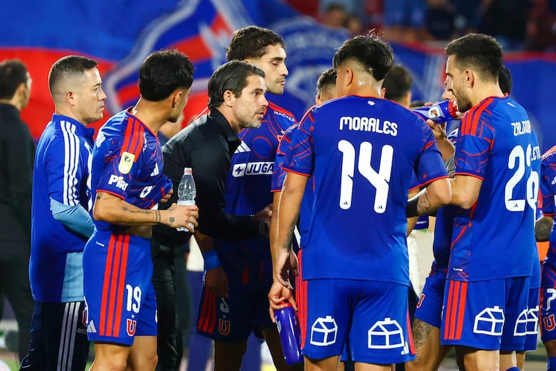 “Estamos felices con Gago, nos da confianza”: las claves para explicar el repunte de Universidad de Chile. Foto: Aton.