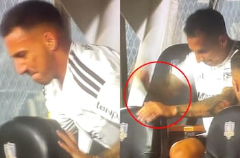VIDEO | El minuto de furia de Javier Correa tras salir reemplazado en Colo Colo