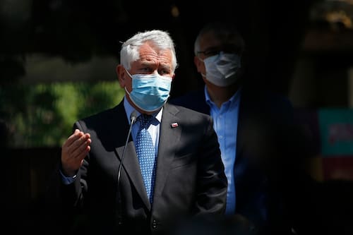 Paris y alza de contagios: "No es el permiso, es la conducta de las personas en vacaciones"