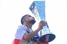 Elogios para un chileno en el exterior: “Es uno de los refuerzos más importantes, un jugador completo y aguerrido”