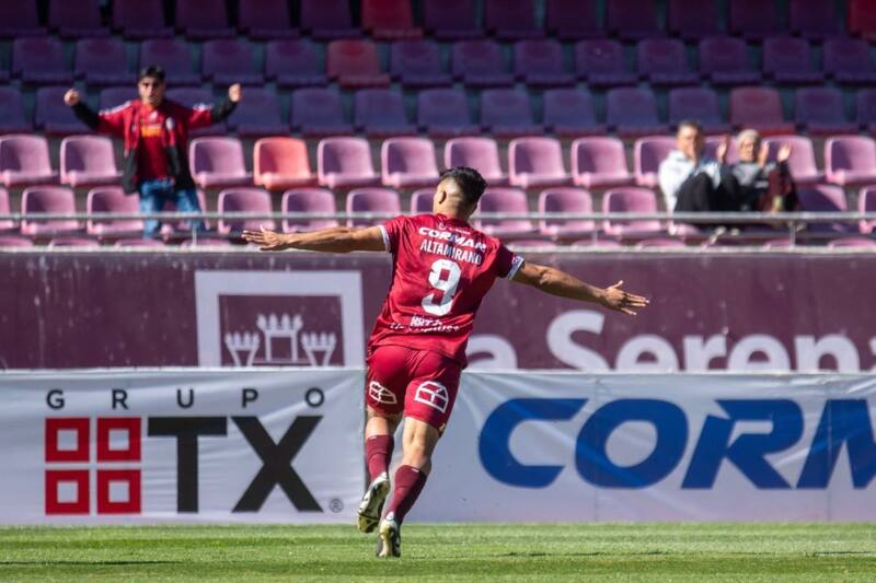 Lionel Altamirano es el goleador de Deportes La Serena, con 10 tantos. Foto: Campeonato Chileno.