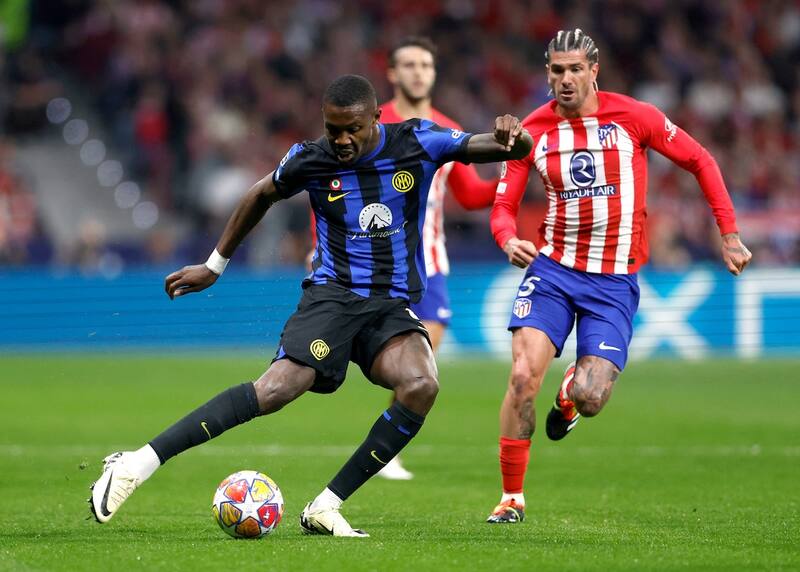 Marcus Thuram no estuvo fino contra el Atlético Madrid e Iván Zamorano no lo perdonó.