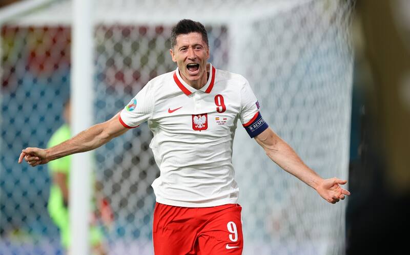 Robert Lewandowski es la figura de Polonia y está en duda para la Euro 2024.