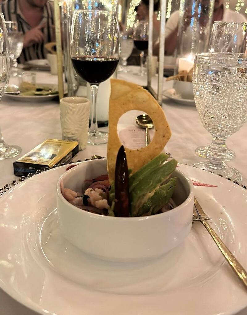 El ceviche fue el plato de entrada.