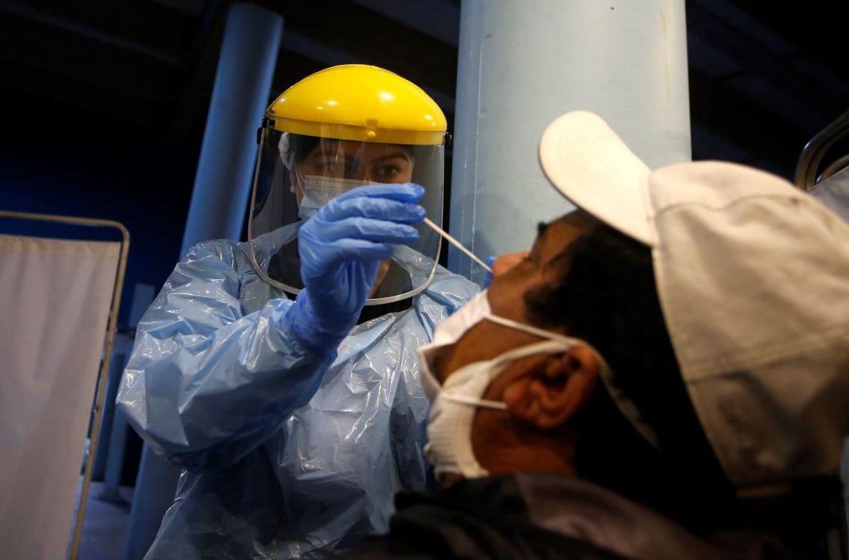 Informe Epidemiológico: Las 10 comunas con más casos de coronavirus activos en Chile