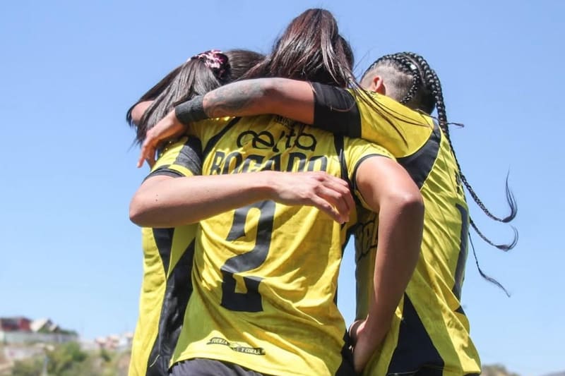 Las Piratas visitarán a las Albas en el Estadio Monumental por la semifinal de vuelta del fútbol femenino. Foto: Coquimbo Unido Femenino en Instagram