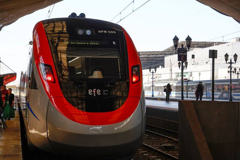 Con una velocidad máxima de 160 km/h, el servicio permitirá disminuir los tiempos de traslado.