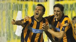 “Cuando jugué en Argentina la barra nos fue a apretar al camarín; son tipos muy poderosos”