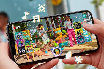 Lego no quiere ceder en el mercado y lanza una app con las mismas características que TikTok