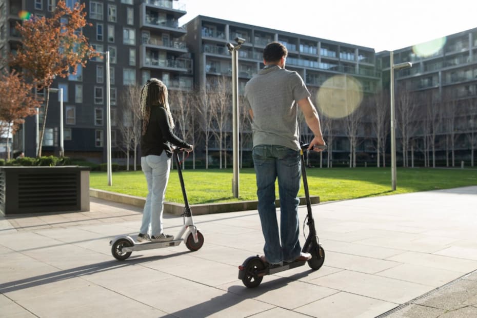 Redacto propuesta para aplicar sanciones a conductores de scooters eléctricos que sean irresponsables.