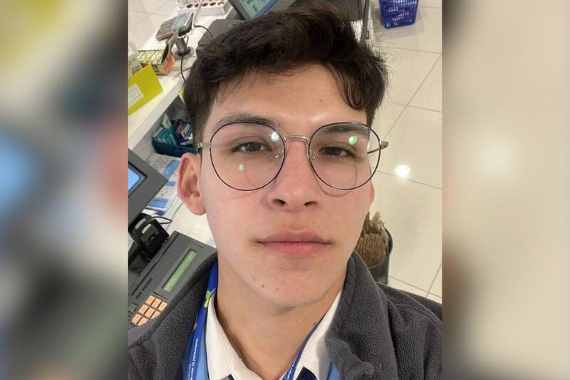 El joven farmacéutico está siendo velado en la casa de su abuela en la comuna de La Pintana.