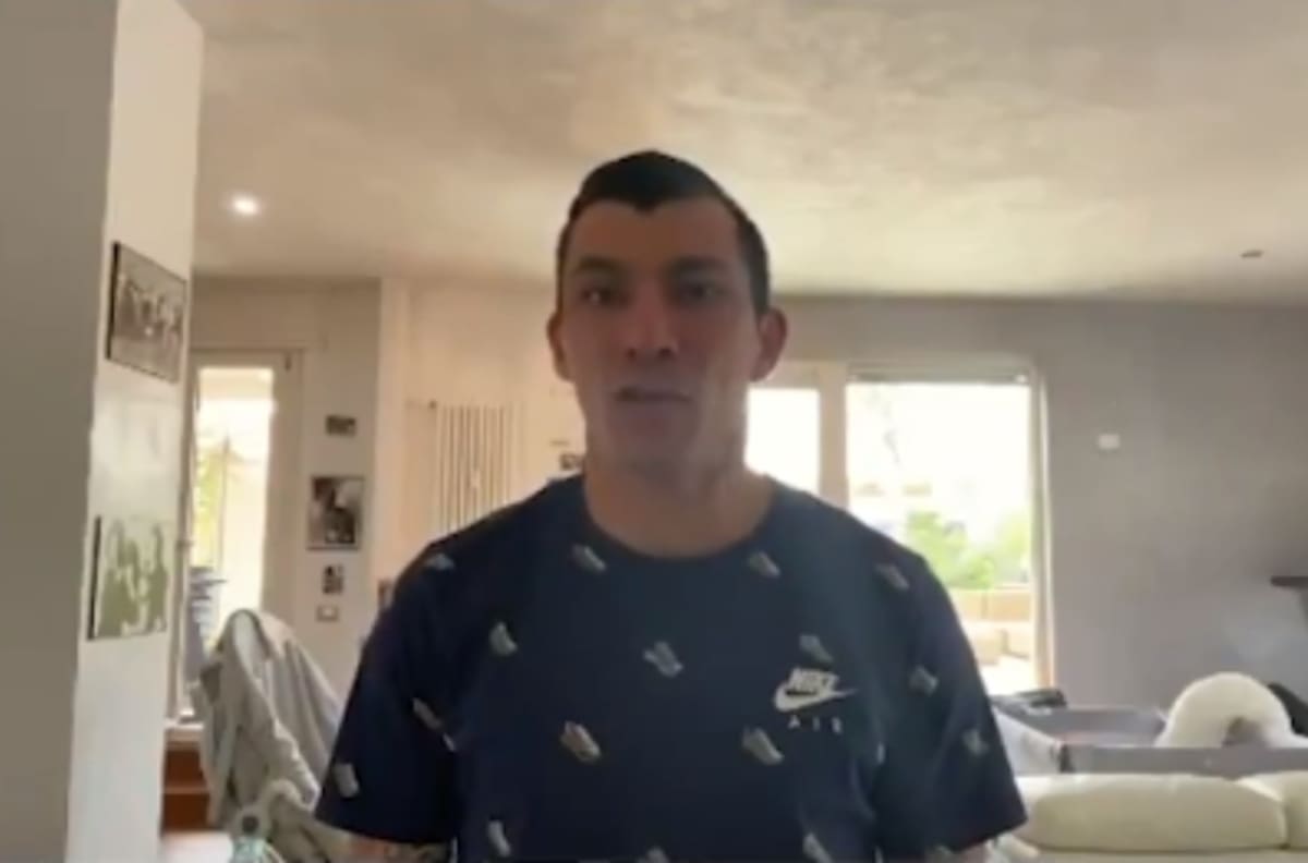 Universidad Católica destacó saludo de Gary Medel a todos los hinchas
