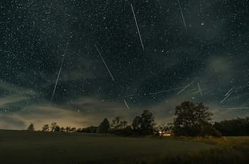 Lluvia de meteoros Oriónidas: Dónde, cuándo y cómo ver el fenómeno astrológico desde Chile