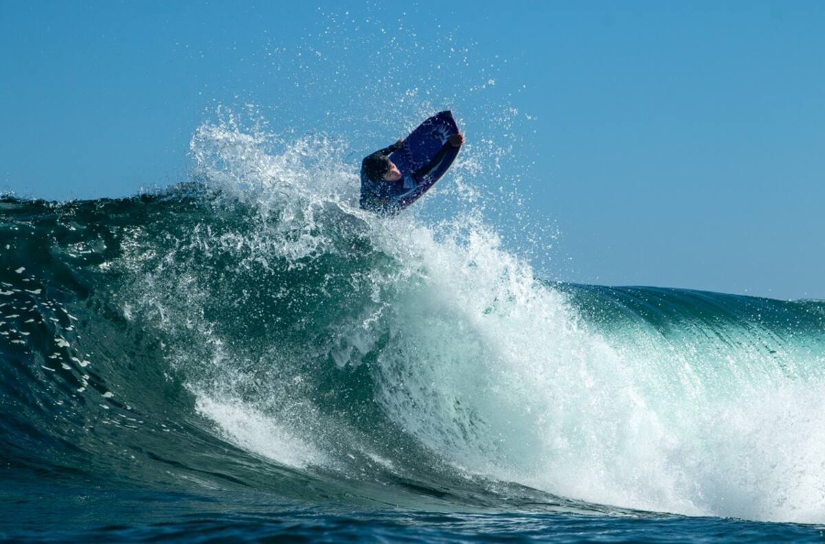 Nelson Flores muestra su poderío en el Bellavista Bodyboard Pro 2019