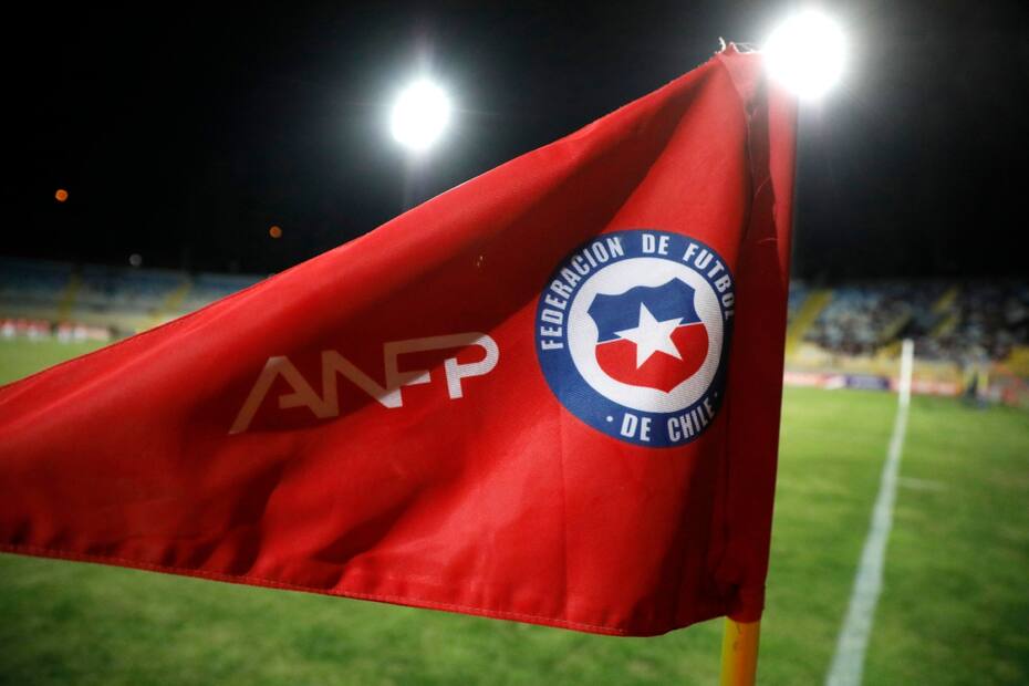 La ANFP deberá pagar 36 millones de dólares a Warner.