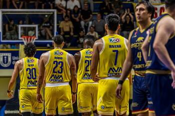 “Manipulación de resultados”: presentan querella en la Liga Nacional de Básquetbol en Chile