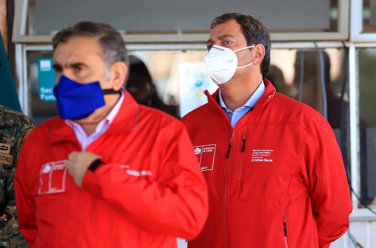 Cristián Barra renunció a su cargo tras polémicas declaraciones sobre FFAA