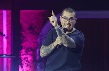 Con beso incluido: Así fue el tierno momento de Claudio Michaux y su pareja en Olmué 2025