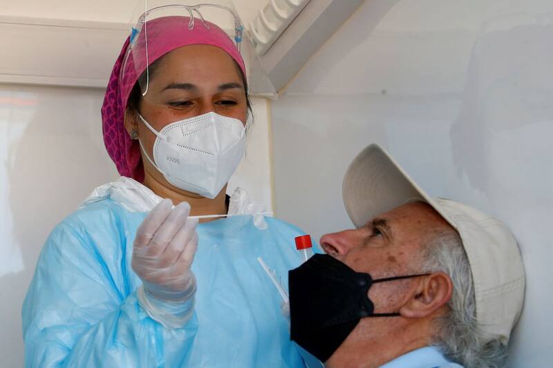 Conoce las últimas cifras del coronavirus en Chile. Foto: ATON.