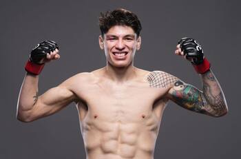 ¿A qué hora pelea Jaula Bahamondes vs. Jalin Turner por la UFC 313?