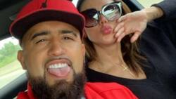 Junto a su novia: El alocado destino turístico donde Arturo Vidal definirá su futuro