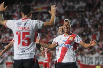 VIDEO | Terminaron empatados: El disputado desafío entre Cristián Zavala y Yerko Leiva en Curicó Unido