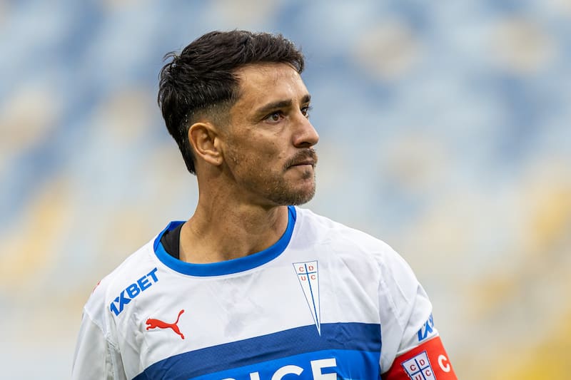 El delantero de Universidad Católica suma seis goles en cuatro fechas. Foto: Felipe Escobedo / En Cancha