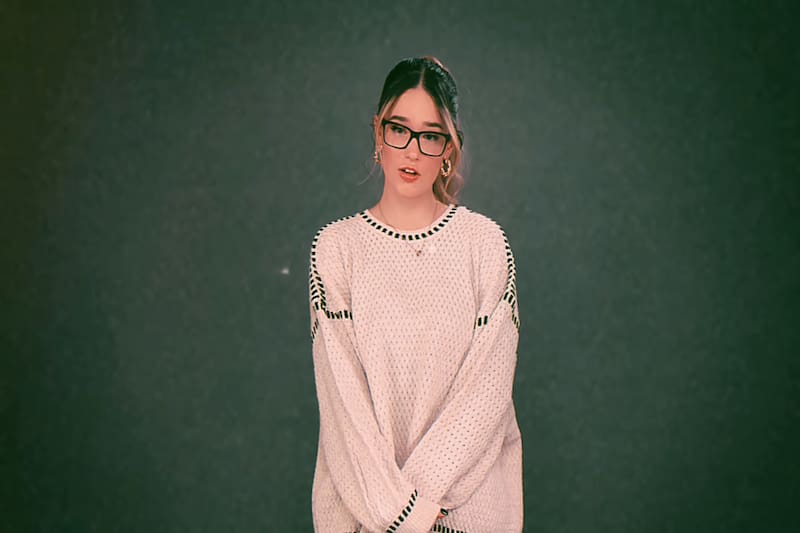 Alessia Traverso se está luciendo con su nueva canción